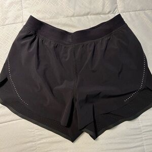 Lululemon women’s running shorts